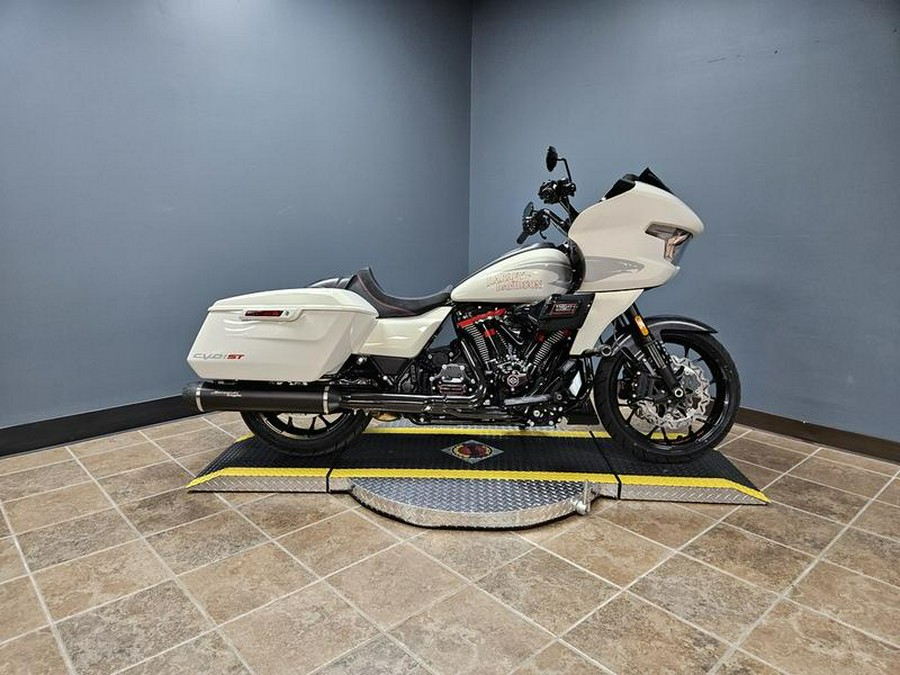 2024 Harley-Davidson® FLTRXSTSE - CVO™ Road Glide® ST