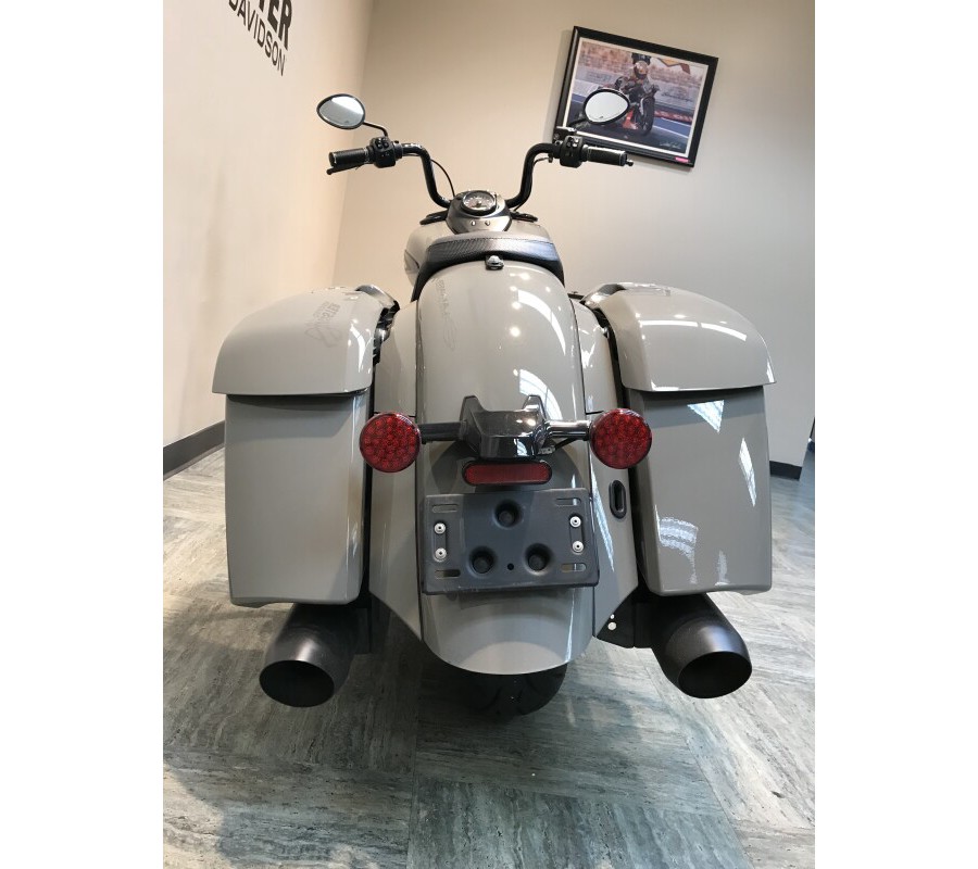 2023 Indian Motorcycle Springfield Dark Horse Quartz Gray