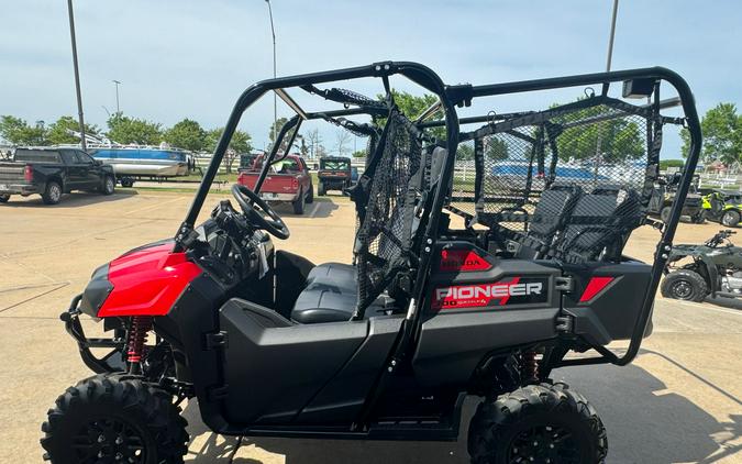 2024 Honda Pioneer 700-4 Deluxe