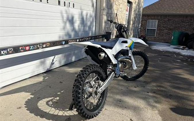 2025 Husqvarna TC 300