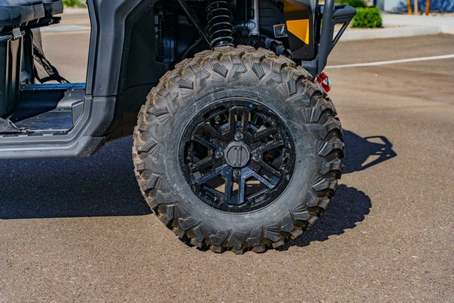 2025 Can-Am Defender MAX Lone Star HD10