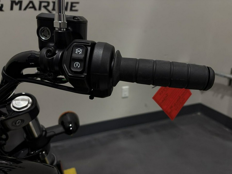 2025 Indian Scout Sixty Bobber Black Metallic