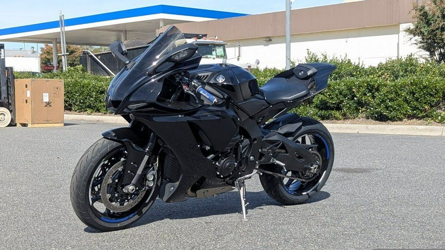 2022 Yamaha YZF-R1