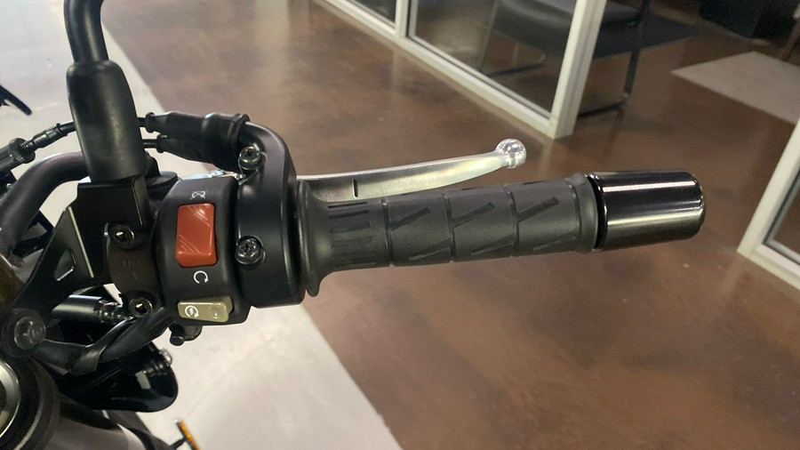 2023 Kawasaki Z900RS CAFE