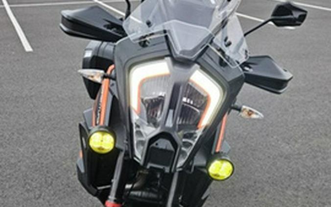 2022 KTM Super Adventure 1290 S