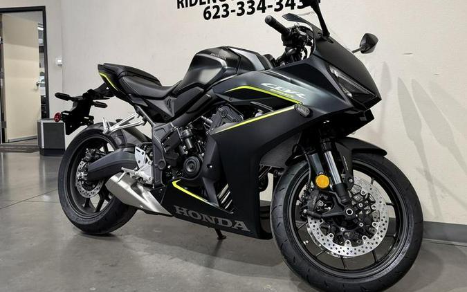 2026 Honda® CBR650R E-Clutch