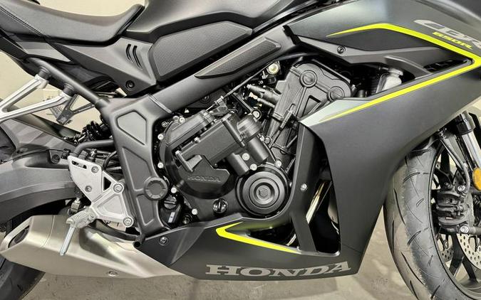 2026 Honda® CBR650R E-Clutch