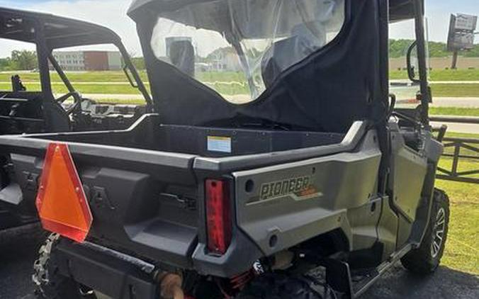 2018 Honda® Pioneer 1000 Limited Edition