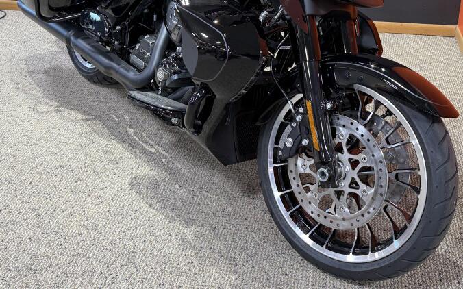 2026 Harley-Davidson® Street Glide Limited Black
