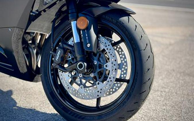 2027 Kawasaki NINJA® ZX™-6R ABS
