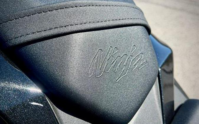 2027 Kawasaki NINJA® ZX™-6R ABS