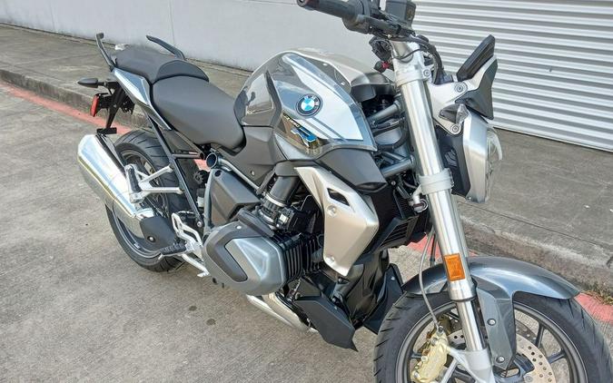 2022 BMW R 1250 R Mineral Gray Metallic