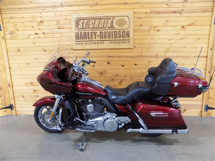 2015 Harley-Davidson CVO Road Glide Ultra