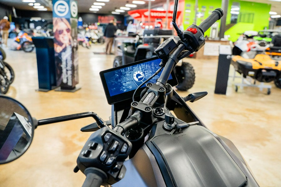 2025 Can-Am® Origin Carbon Black