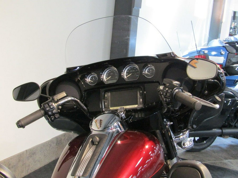 2015 Harley-Davidson® FLHTK - Ultra Limited