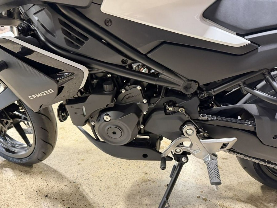 2026 CFMOTO 450NK