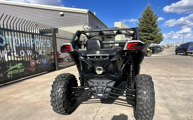 2024 Can-Am® Maverick X3 DS Turbo RR Catalyst Gray