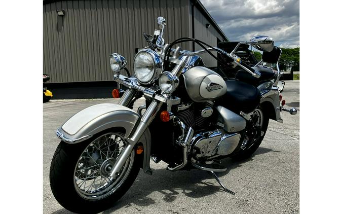 2004 Suzuki Intruder Volusia 800