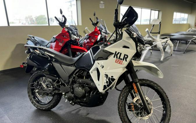 2025 Kawasaki KLR 650 S Pearl Crystal WhiteMetallic Carbon Gray