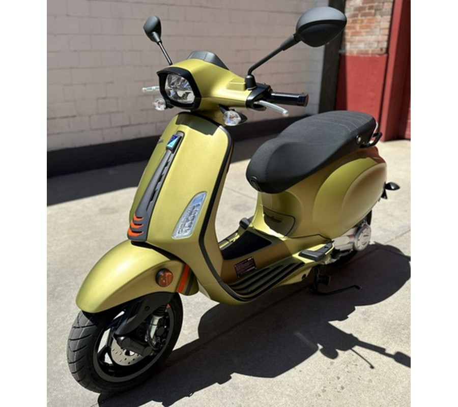 2025 Vespa Sprint 50 S