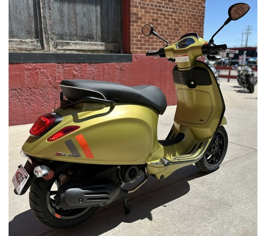 2025 Vespa Sprint 50 S