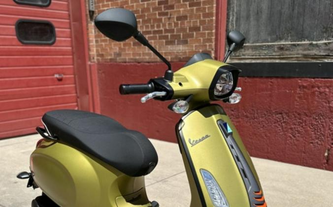 2025 Vespa Sprint 50 S