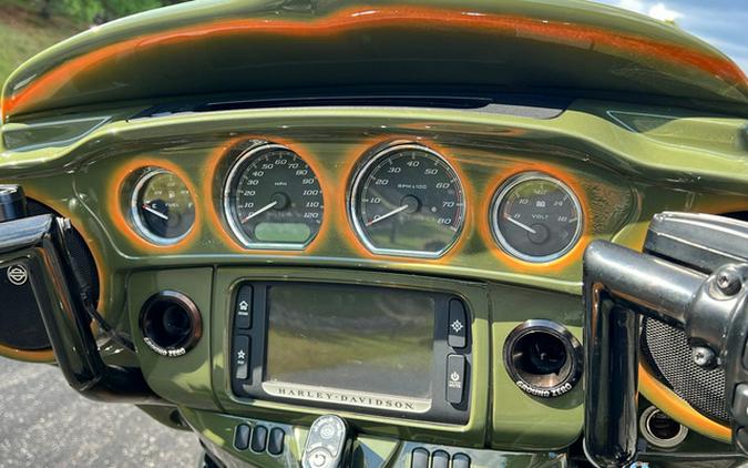 2018 Harley-Davidson FLHXS - Street Glide Special