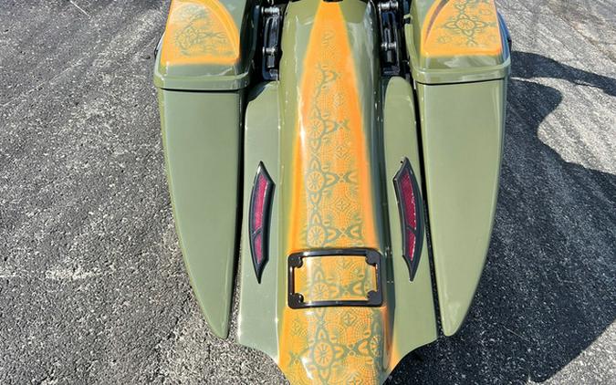 2018 Harley-Davidson FLHXS - Street Glide Special