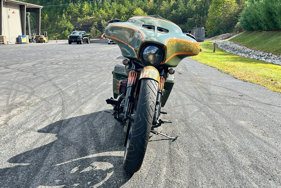 2018 Harley-Davidson FLHXS - Street Glide Special