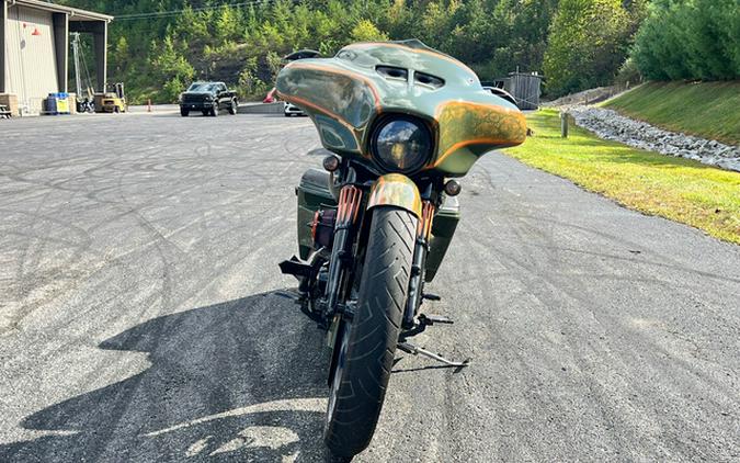 2018 Harley-Davidson FLHXS - Street Glide Special