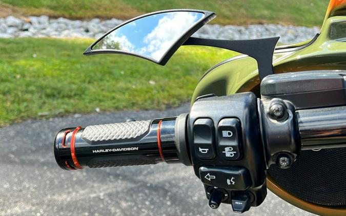 2018 Harley-Davidson FLHXS - Street Glide Special