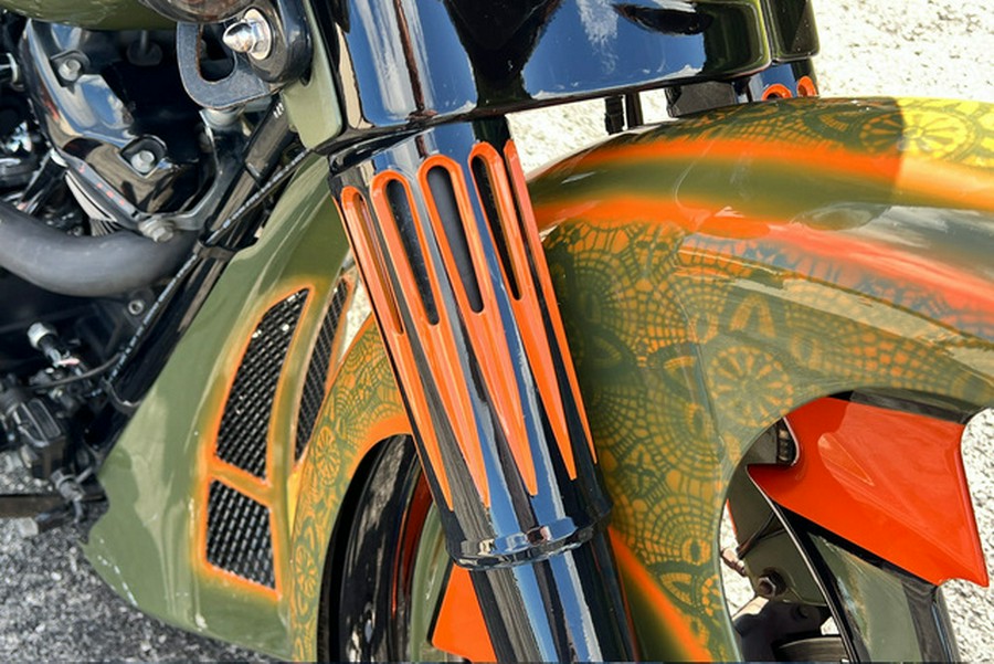 2018 Harley-Davidson FLHXS - Street Glide Special