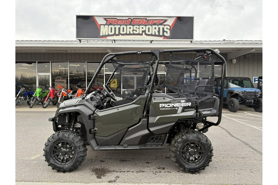 2025 Honda Pioneer 1000-5 Deluxe