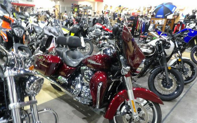 2023 Harley-Davidson FLHCS - Heritage Classic Heritage Classic