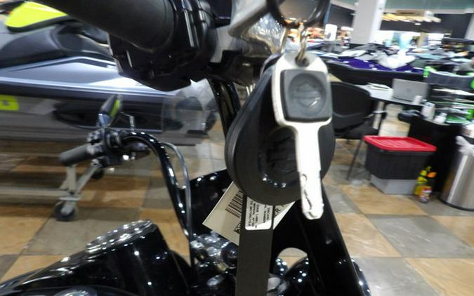 2023 Harley-Davidson FLHCS - Heritage Classic Heritage Classic