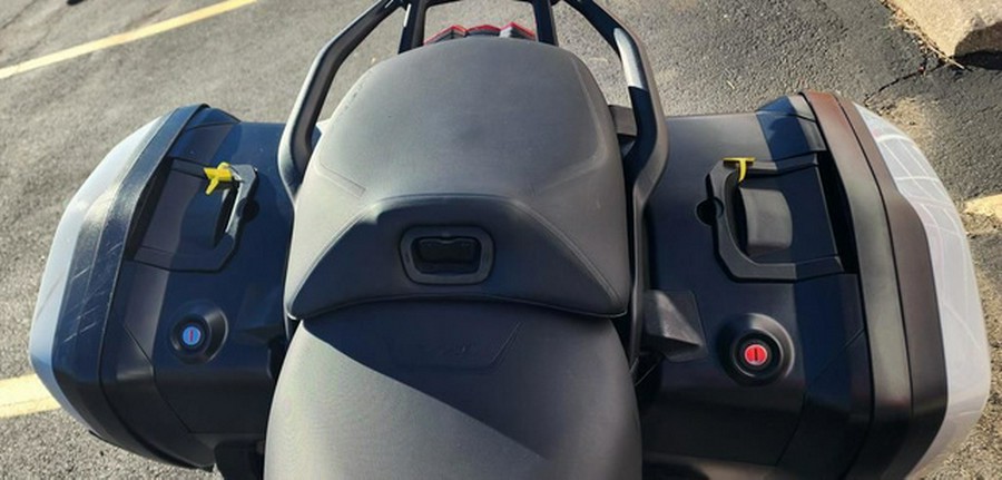 2023 Ducati Multistrada V4S Iceberg White - Spoked Wheels