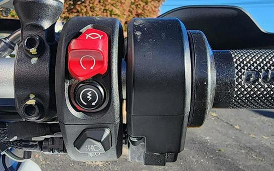 2023 Ducati Multistrada V4S Iceberg White - Spoked Wheels