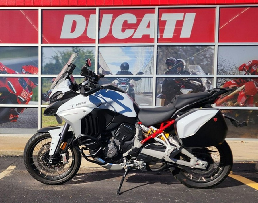 2023 Ducati Multistrada V4S Iceberg White - Spoked Wheels