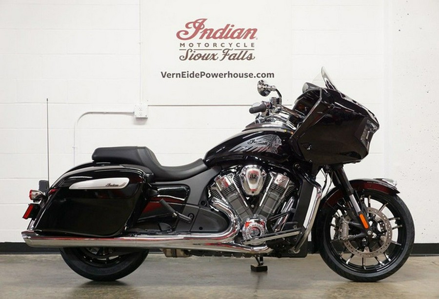 2026 Indian Challenger Limited 112 w/PowerBand Audio Black Metallic