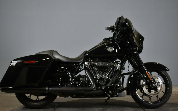 2022 Harley-Davidson Street Glide Special