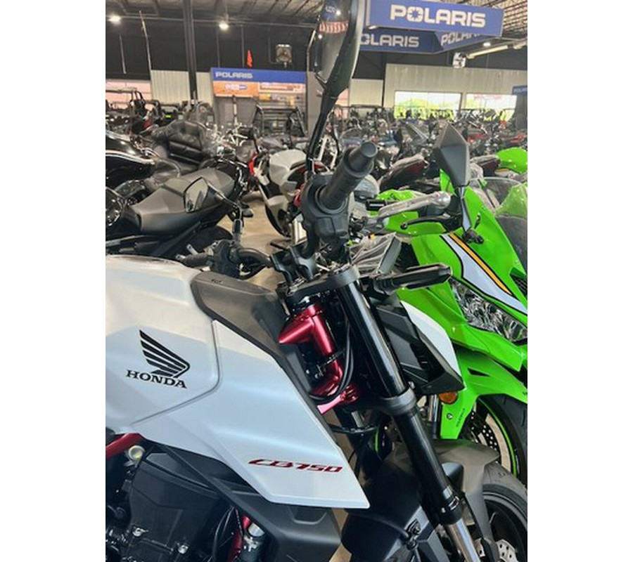 2025 Honda CB750 Hornet