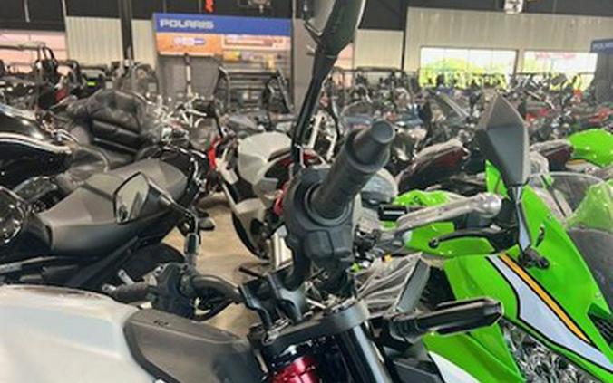 2025 Honda CB750 Hornet