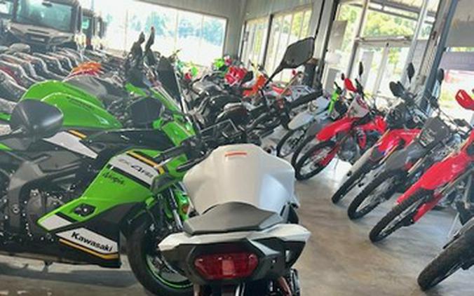 2025 Honda CB750 Hornet