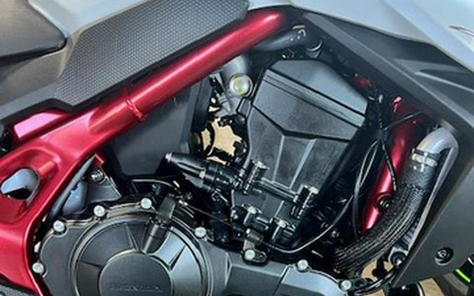 2025 Honda CB750 Hornet