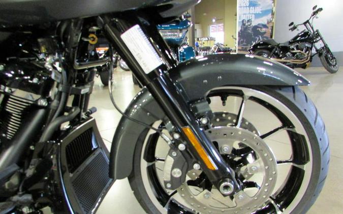 2026 Harley-Davidson® FLTRT - Road Glide® 3
