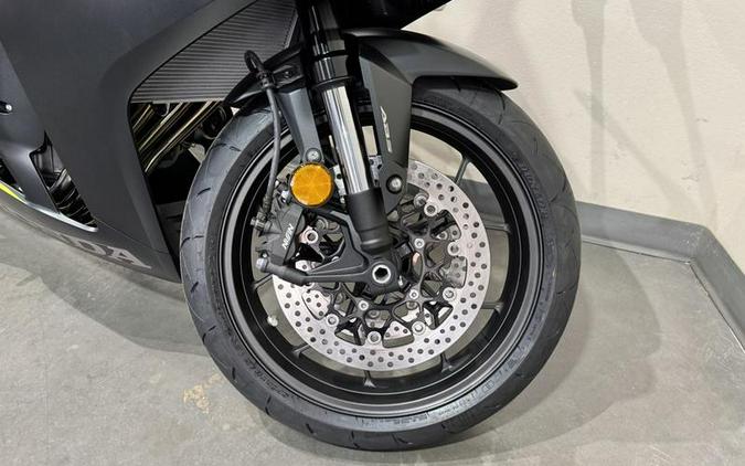 2026 Honda® CBR650R E-Clutch