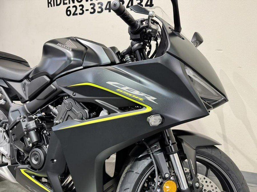 2026 Honda® CBR650R E-Clutch