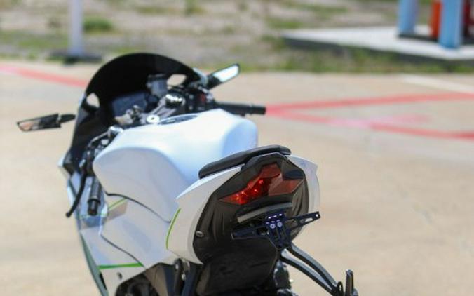 2025 Kawasaki Ninja® ZX™-6R KRT Edition ABS
