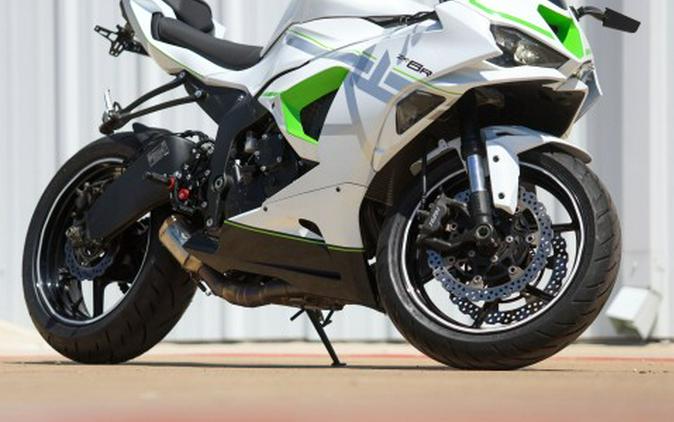 2025 Kawasaki Ninja® ZX™-6R KRT Edition ABS