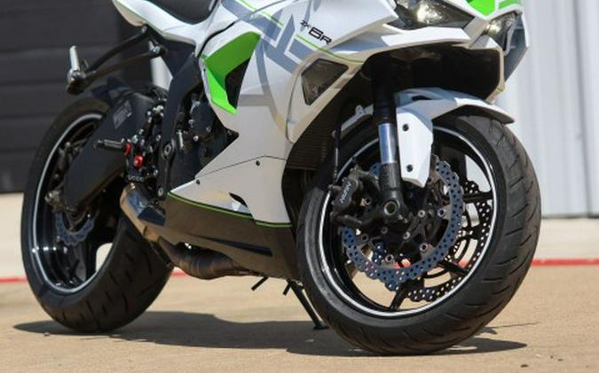 2025 Kawasaki Ninja® ZX™-6R KRT Edition ABS